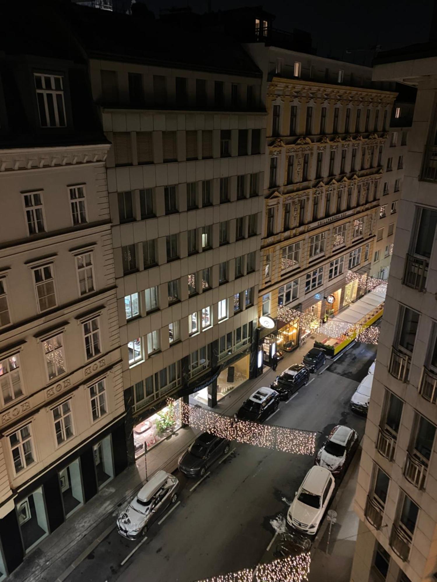 Neicapartmentlandskron 1010 Wien Exteriör bild